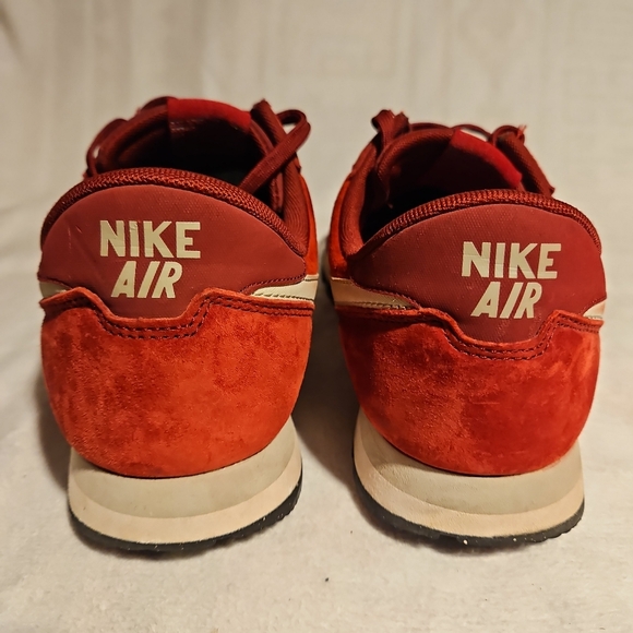 Nike Red Sneakers with Cream Accents - Picture 2 of 6